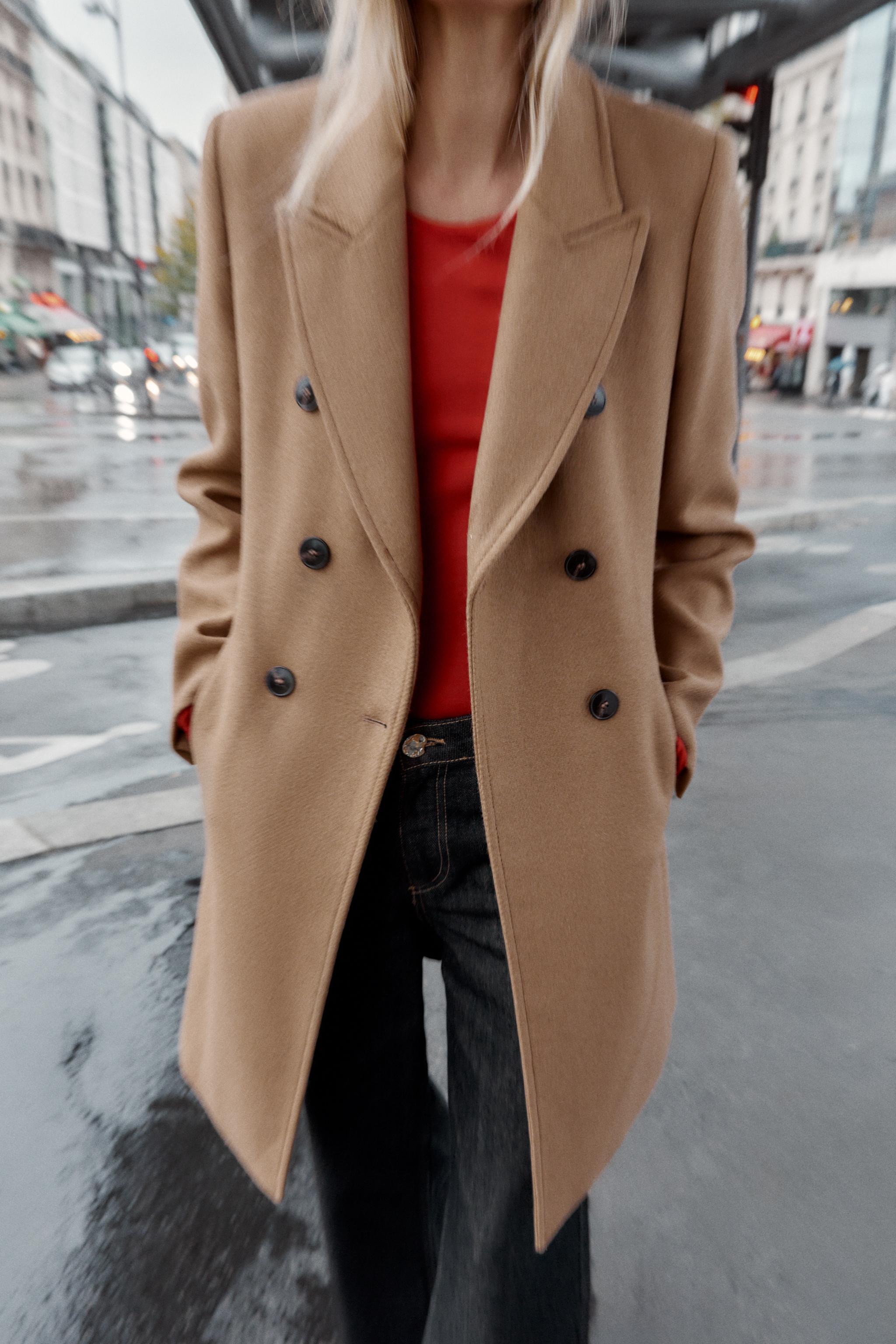 DOUBLE-BREASTED COAT WITH SHOULDER PADS